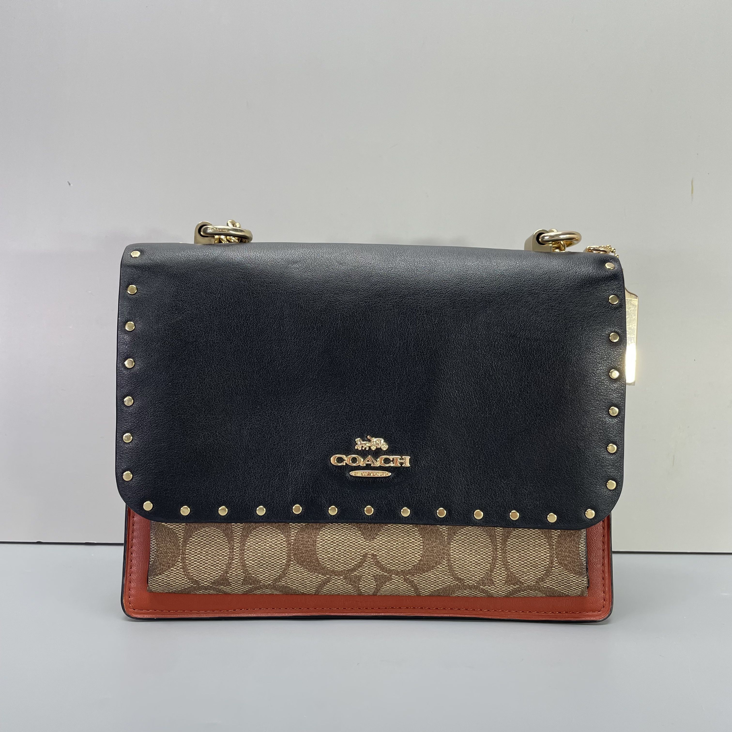 95新 COACH/蔻驰 小林/klare黑拼铆钉风琴包22*16*6cmB051008