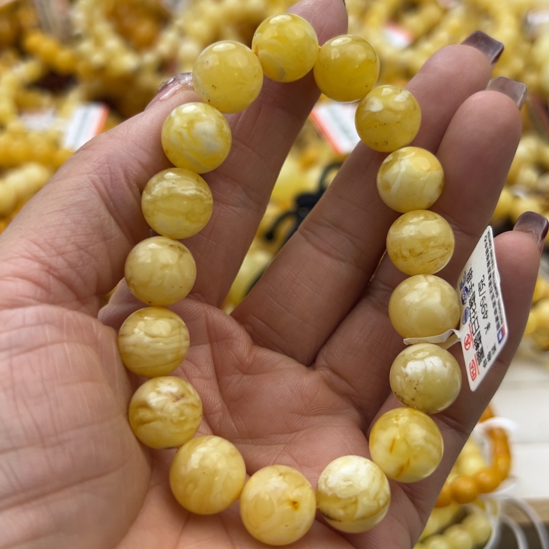 琥珀珠宝奇石未镶嵌