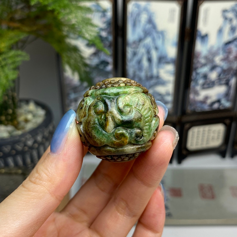 老料飘绿沁色如意稻谷纹圆珠挂件朝珠 天然翡翠A货
