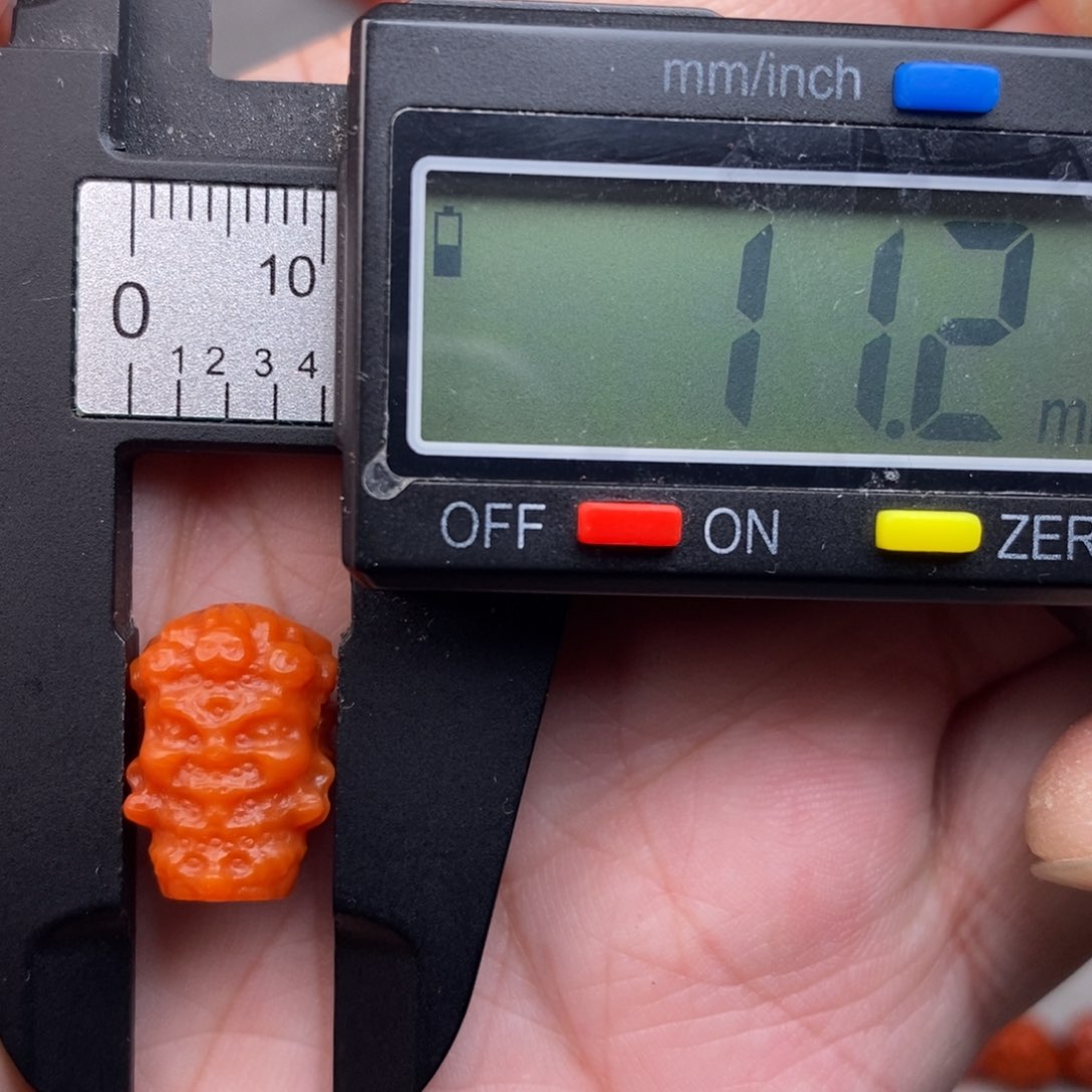 南红玛瑙配饰未镶嵌