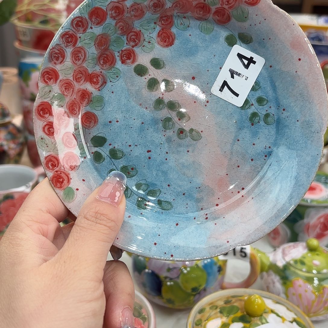 瓷片我是小女孩你怎么能把这个角色代入这么