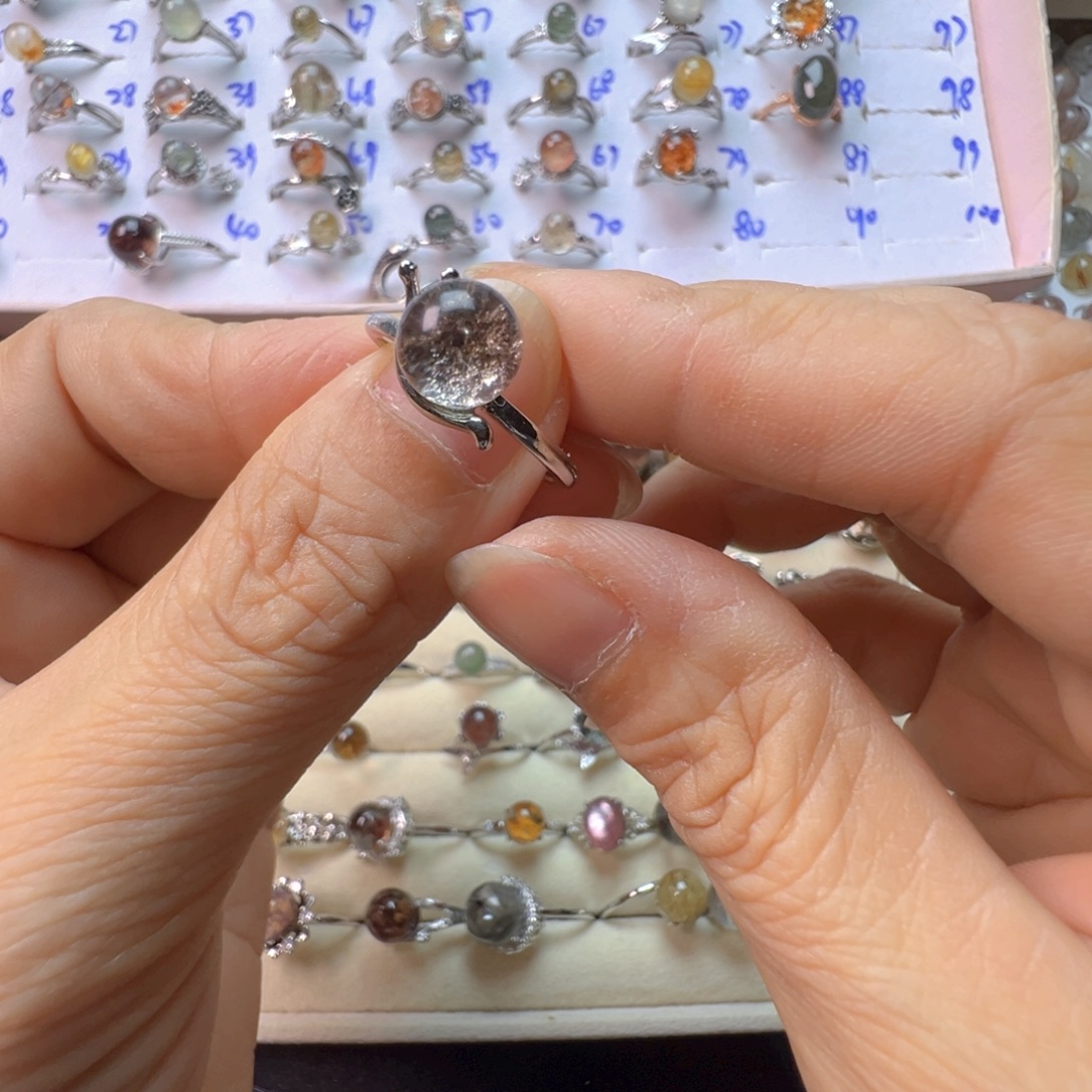 ****辰银S925镶嵌手链水晶