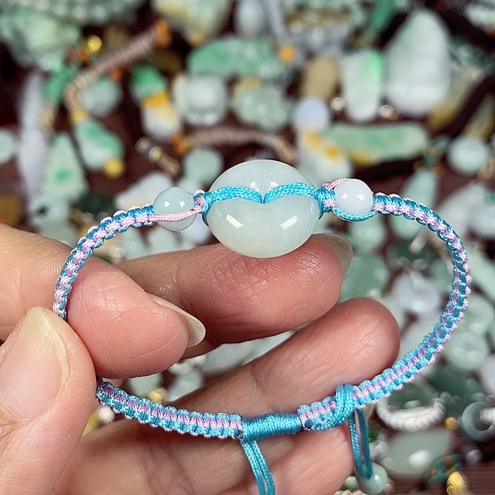 翡翠未镶嵌颈饰天然A货翡翠玉