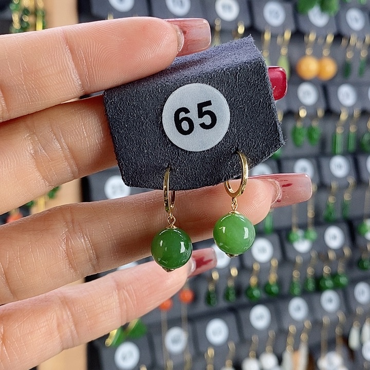 和田玉耳饰18K金镶嵌