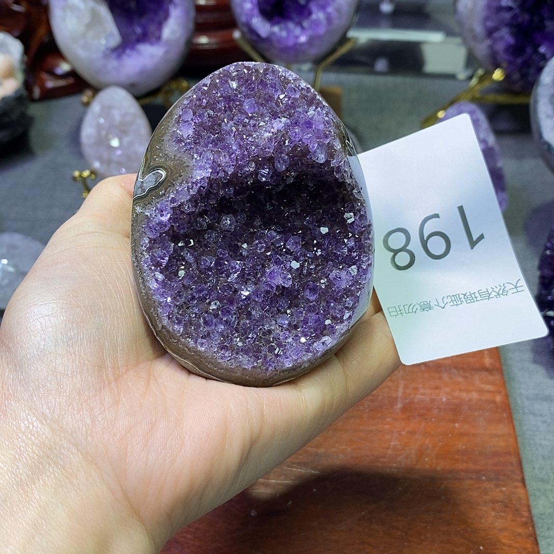 珠宝半成品未镶嵌紫晶