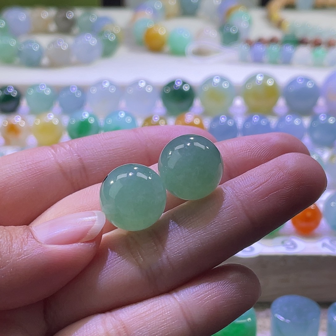 散珠翡翠展示勿拍缅甸翡翠a货卡13+发其一