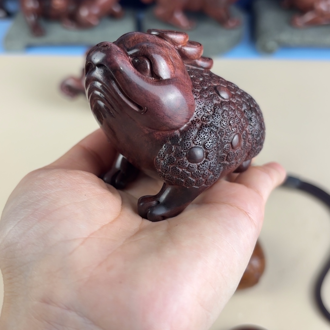 黄花梨/降香黄檀把件