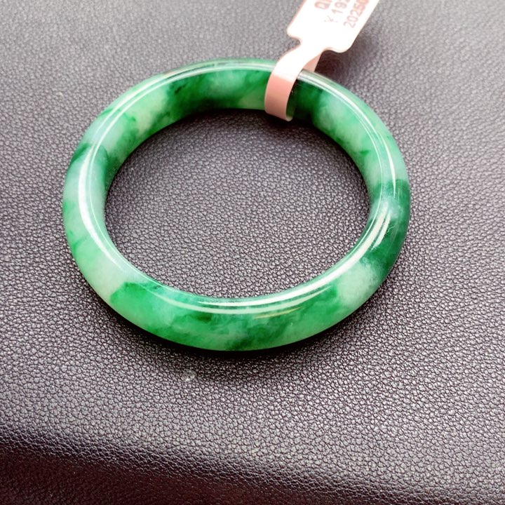 未镶嵌手镯翡翠翡翠