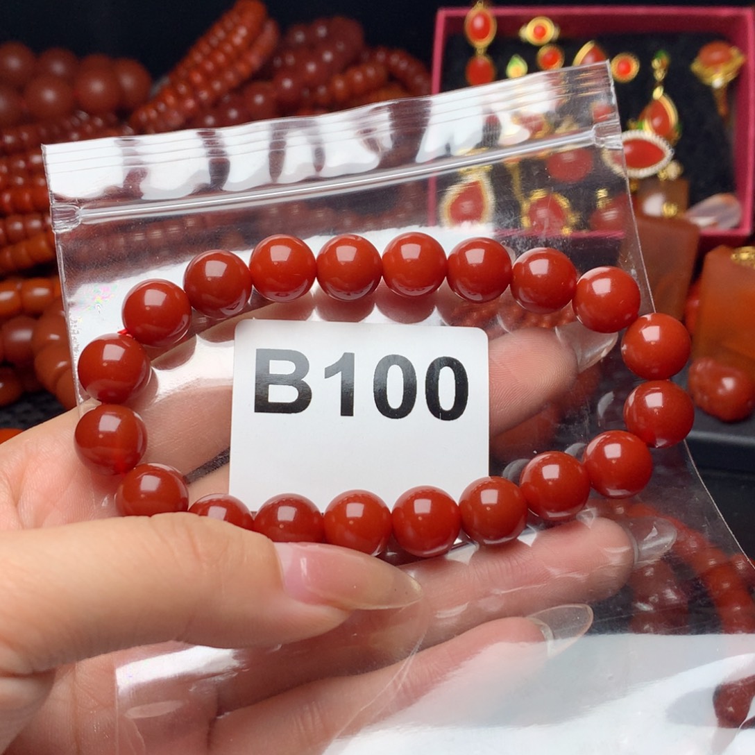 时***4南红玛瑙未镶嵌手链