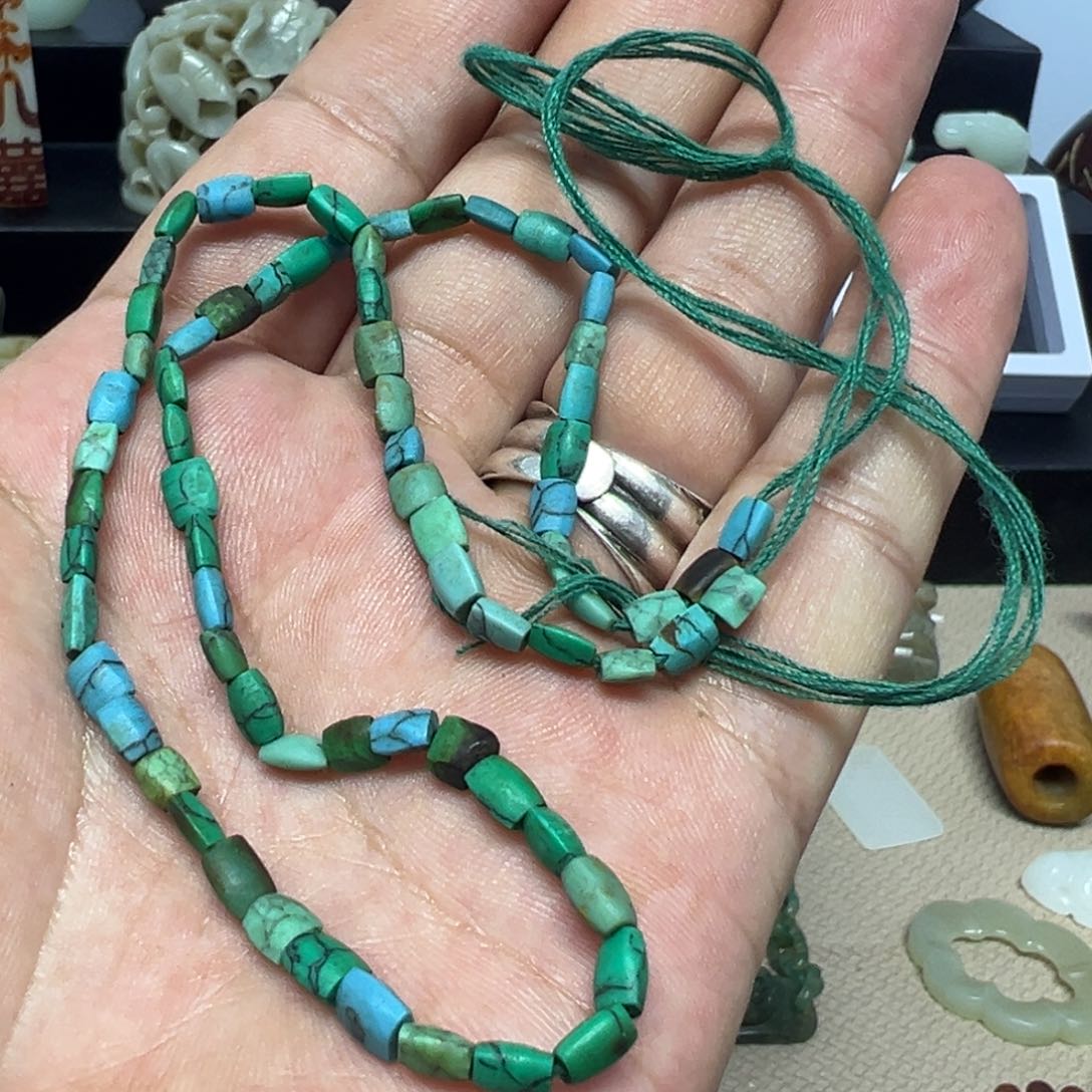 陶瓷松石珠链…………