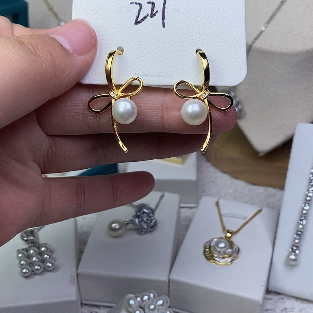 耳饰银S925镶嵌淡水珍珠