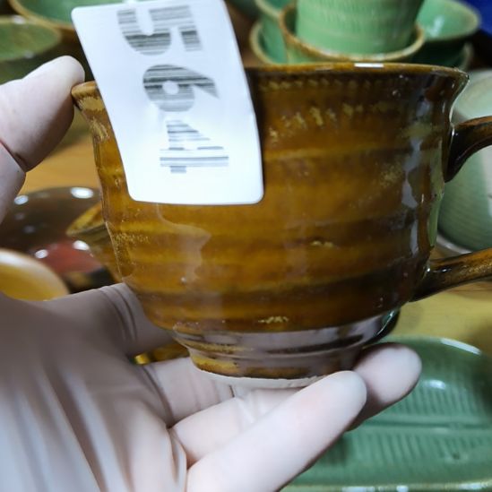 泉***涌瓷片磁州窑五厂盘碗壶杯有瑕疵