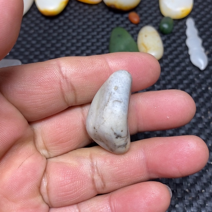 和田玉（白玉）珠宝奇石未镶嵌