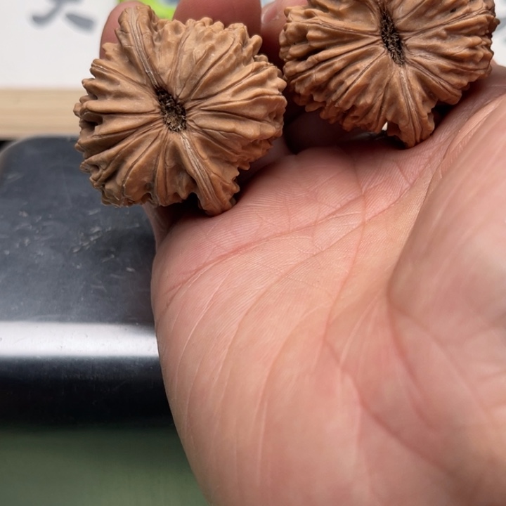 J***R文玩核桃吊坠文玩核桃链接专属24号