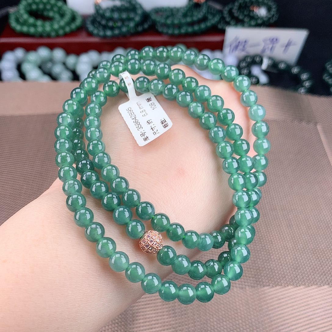 翡翠毛衣链未镶嵌