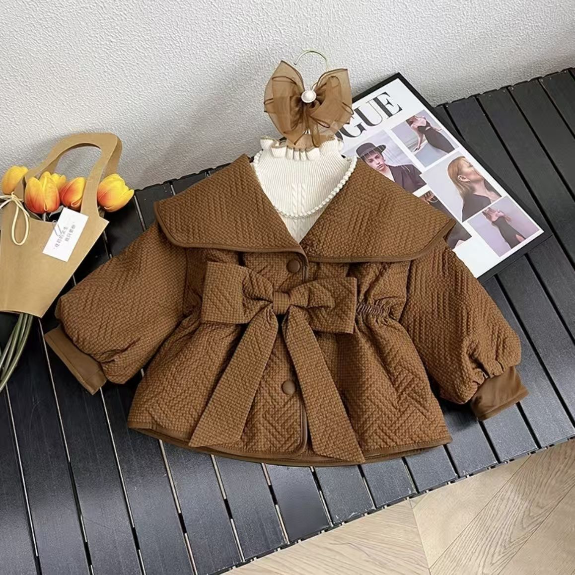M241女童秋冬洋气咖色蝴蝶结加棉外套