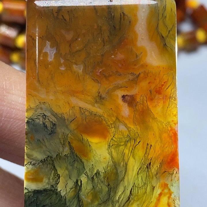 玛瑙/玉髓颈饰未镶嵌