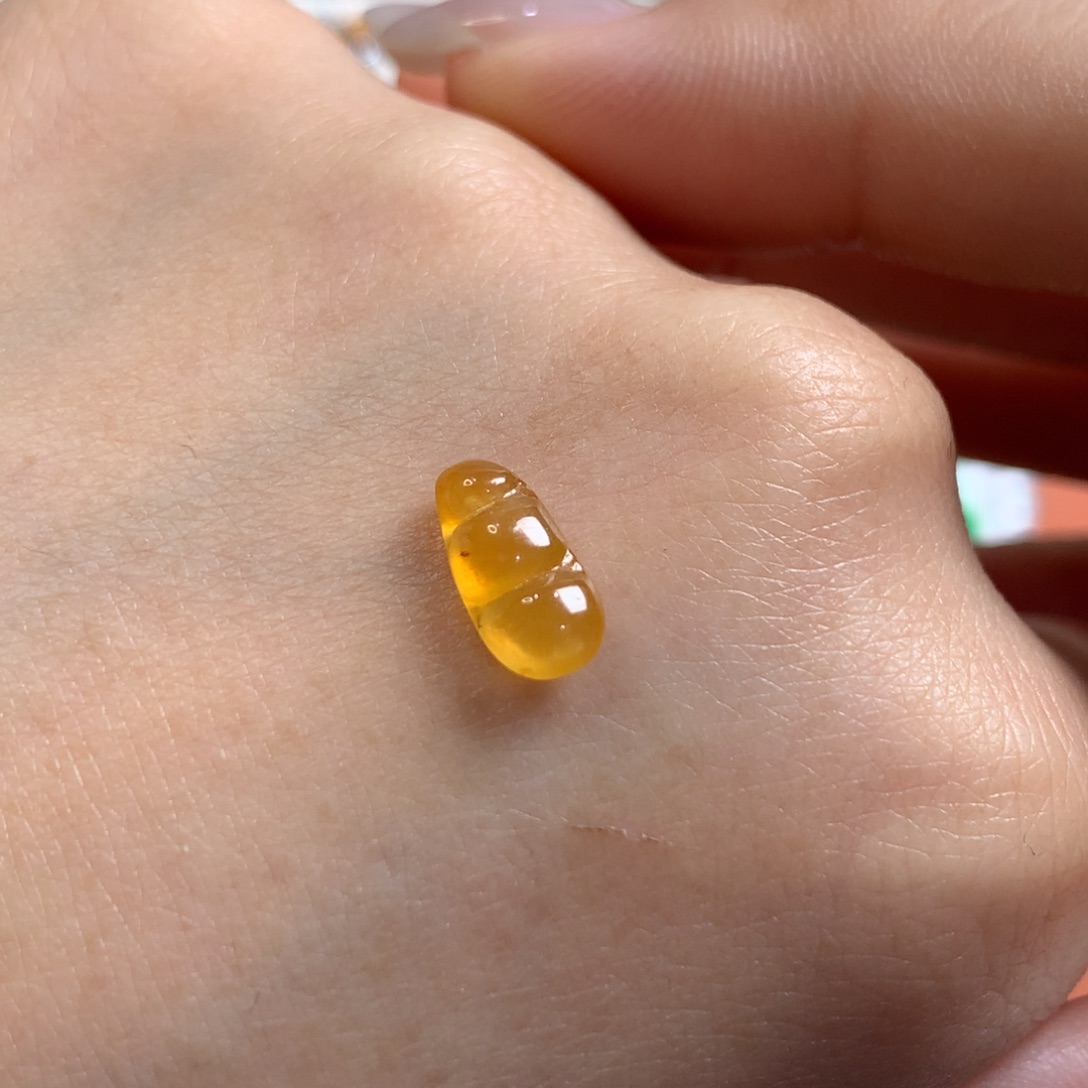 翡翠未镶嵌颈饰焦糖发光福豆双面鼓