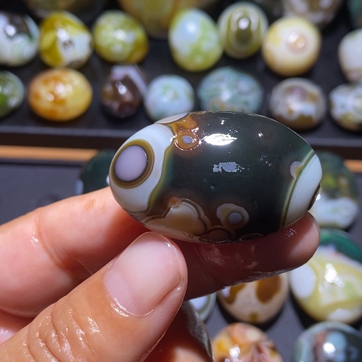 未镶嵌玛瑙/玉髓珠宝半成品133