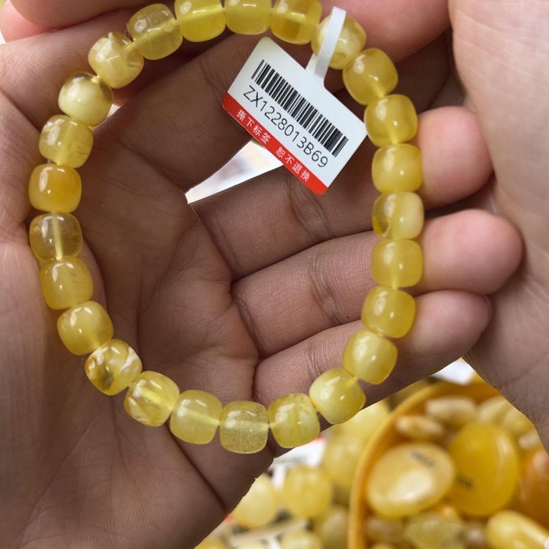 琥珀珠宝奇石未镶嵌