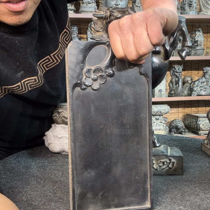 石材天然青石雕刻打孔20