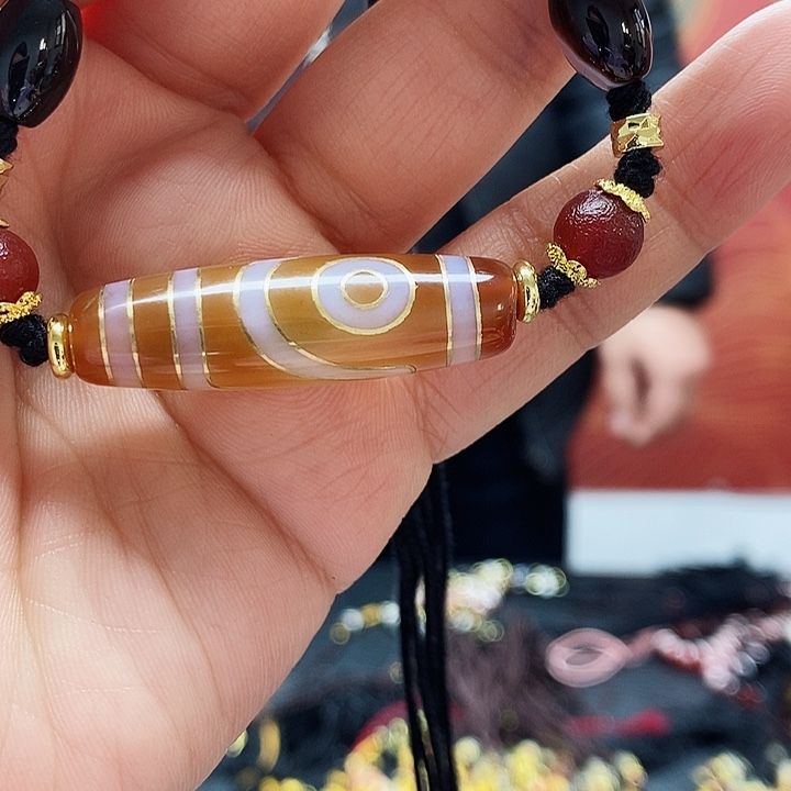 玛瑙/玉髓颈饰合金