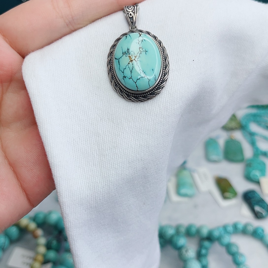 绿松石未镶嵌绿松石