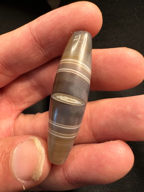 藏系到代缠丝玛瑙珠