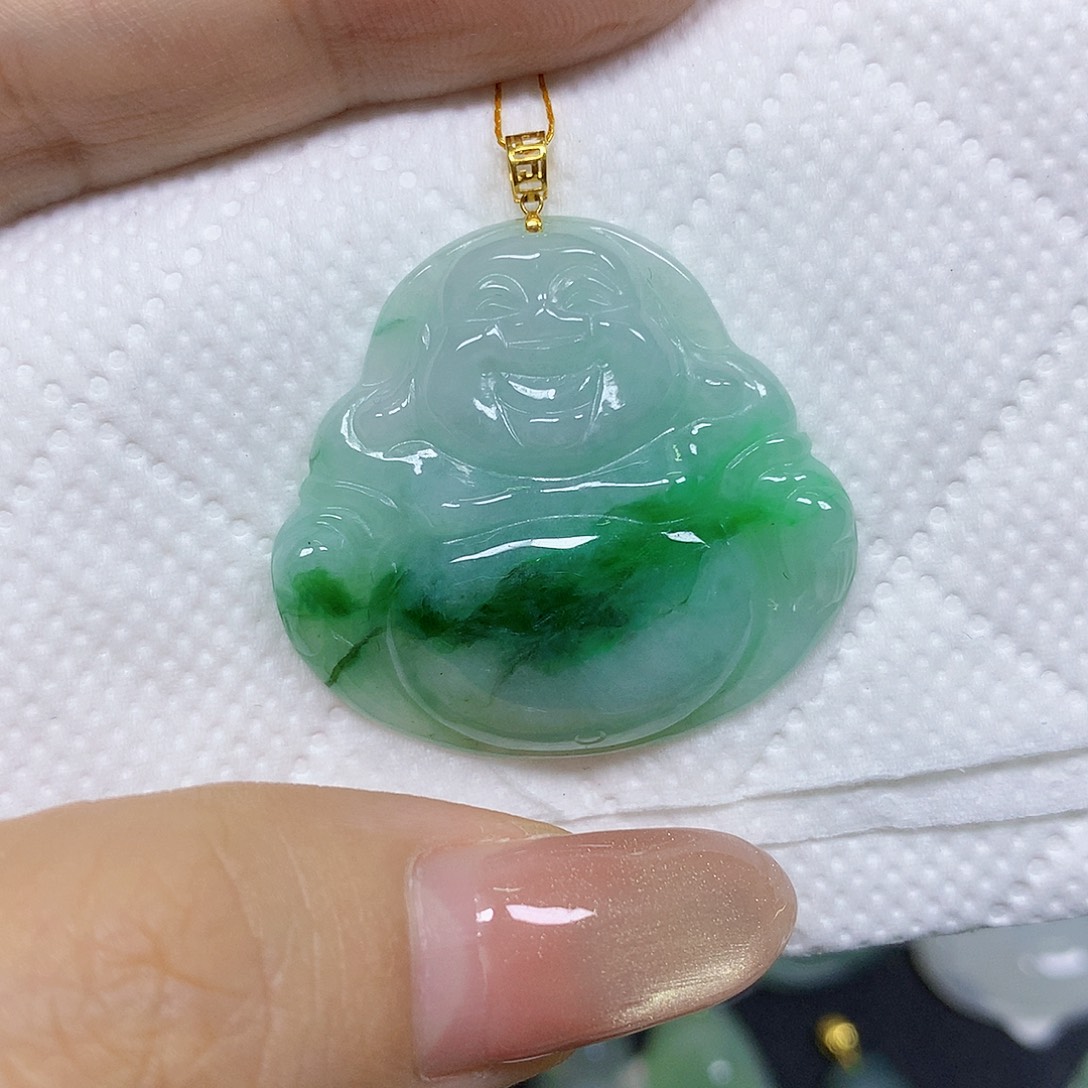 颈饰18K金镶嵌翡翠挂件