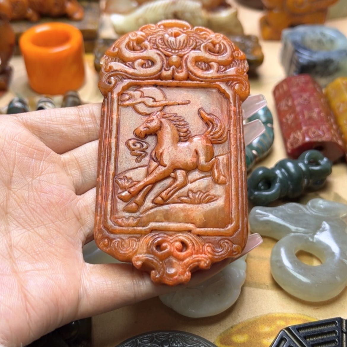 【闪购商品】蛇纹石玉颈饰未镶嵌