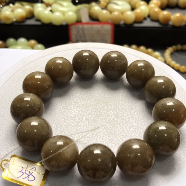 和田玉手串未镶嵌卡18