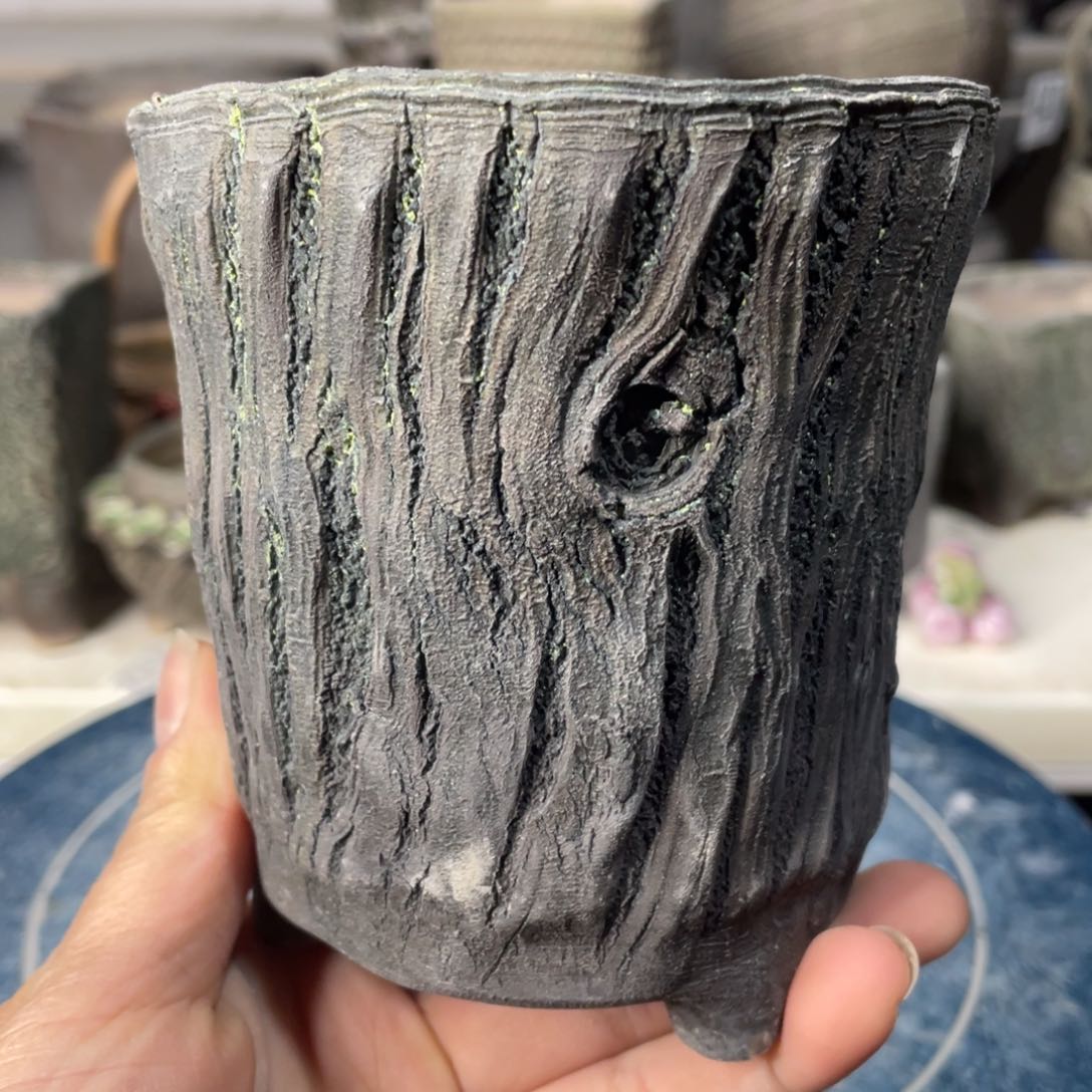 红陶一个人的时候就会想