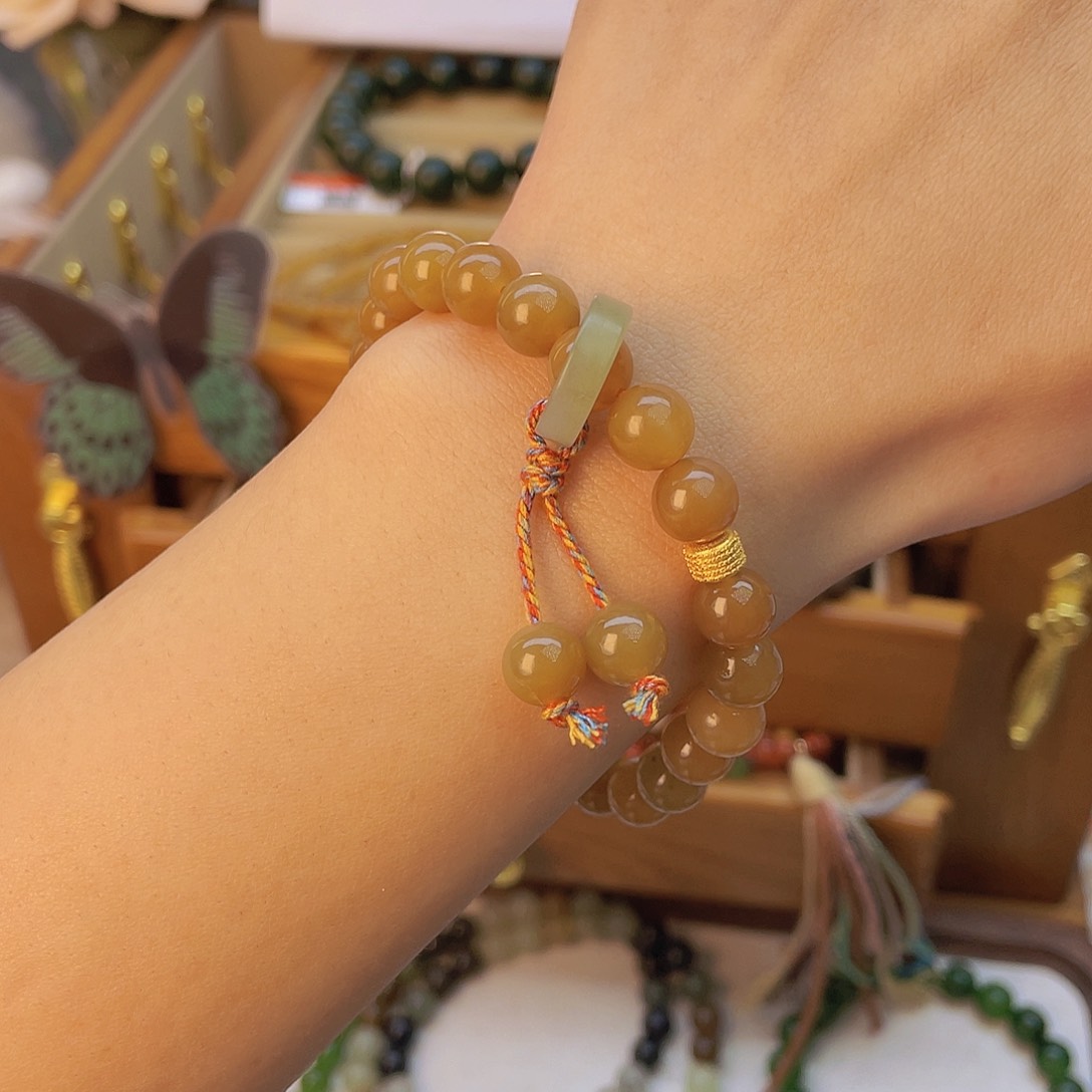 未镶嵌和田玉手链