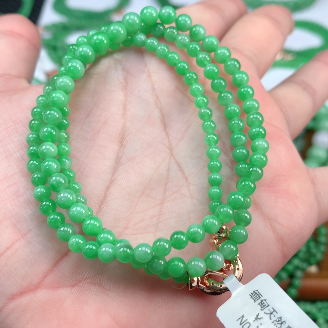 翡翠手链未镶嵌翡翠