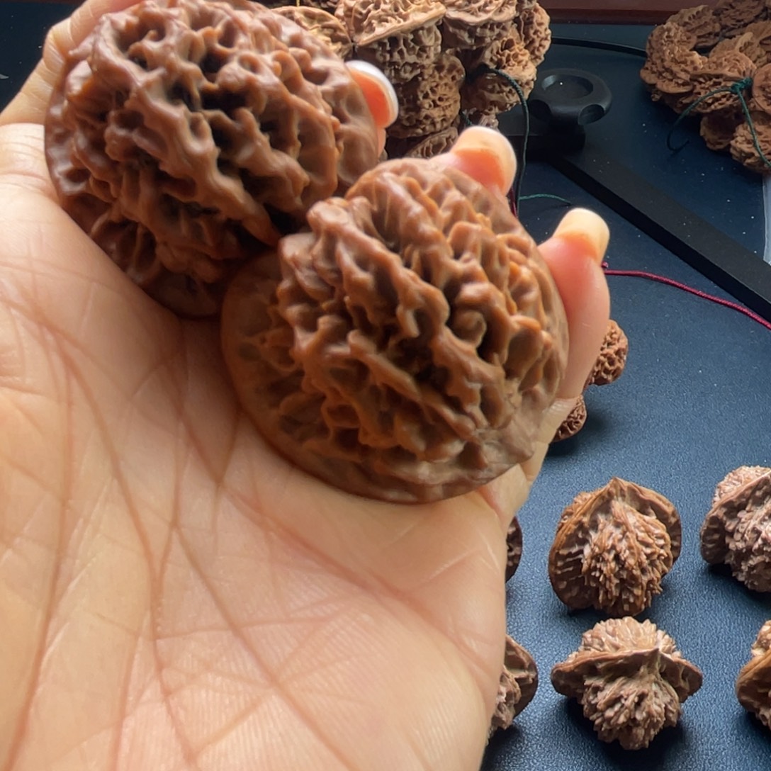 双***峰文玩核桃吊坠秦岭