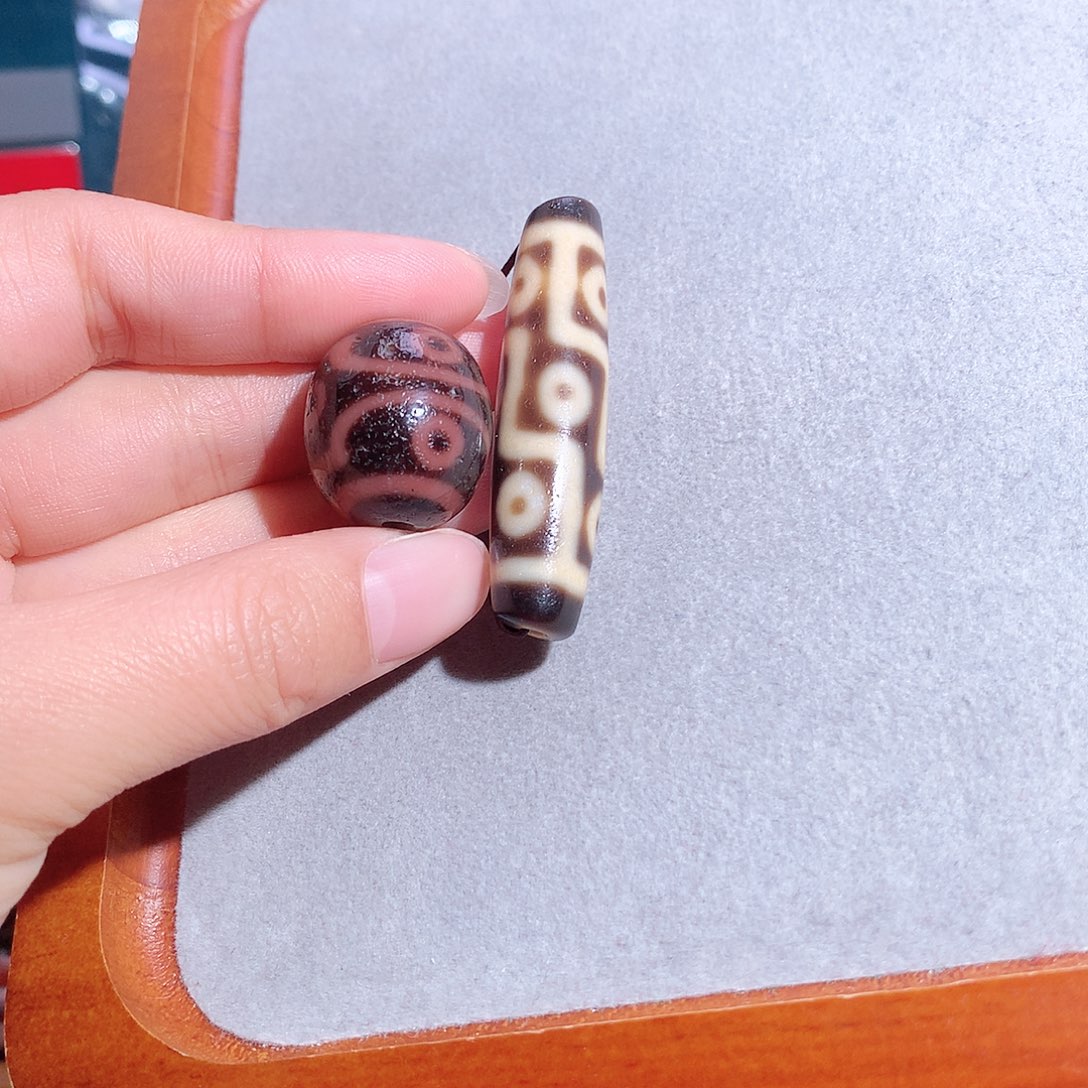 玛瑙/玉髓颈饰未镶嵌武****林