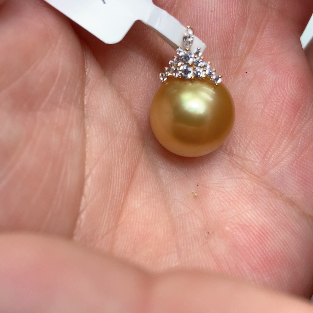 海水珍珠颈饰18K金镶嵌