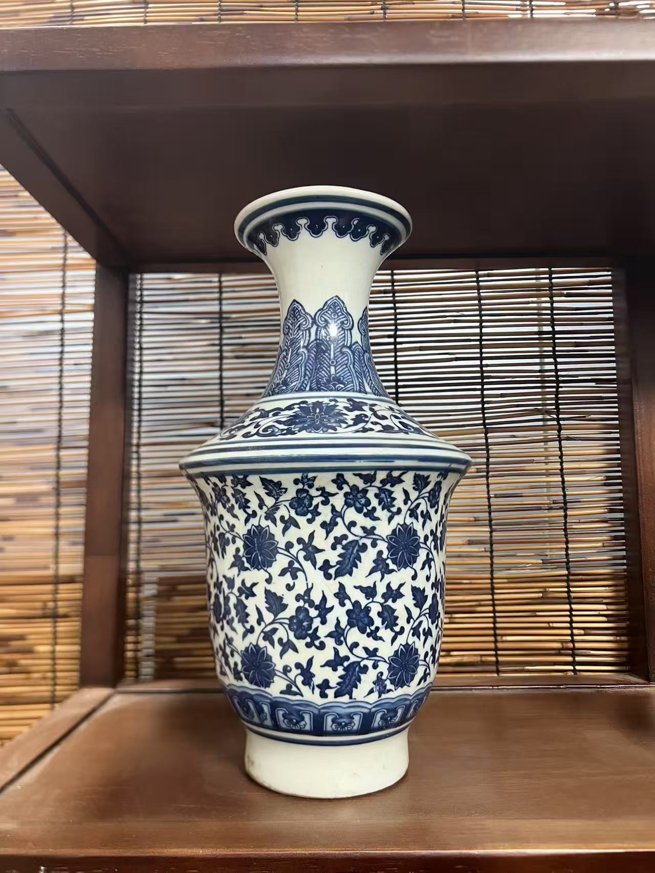 【闪购商品】-- 青花瓶 （镇车勿拍）