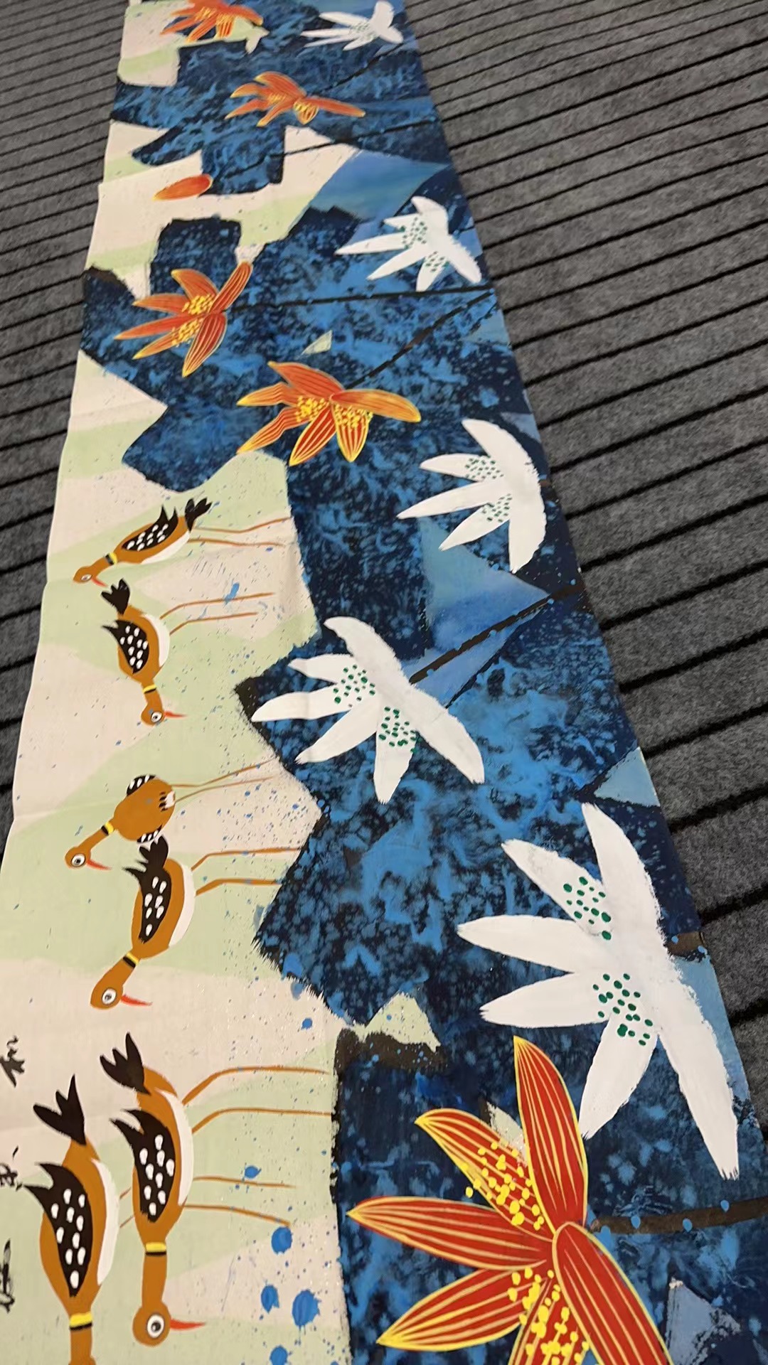 古染甄选 黄 荷花和气图画卷  复古风画卷