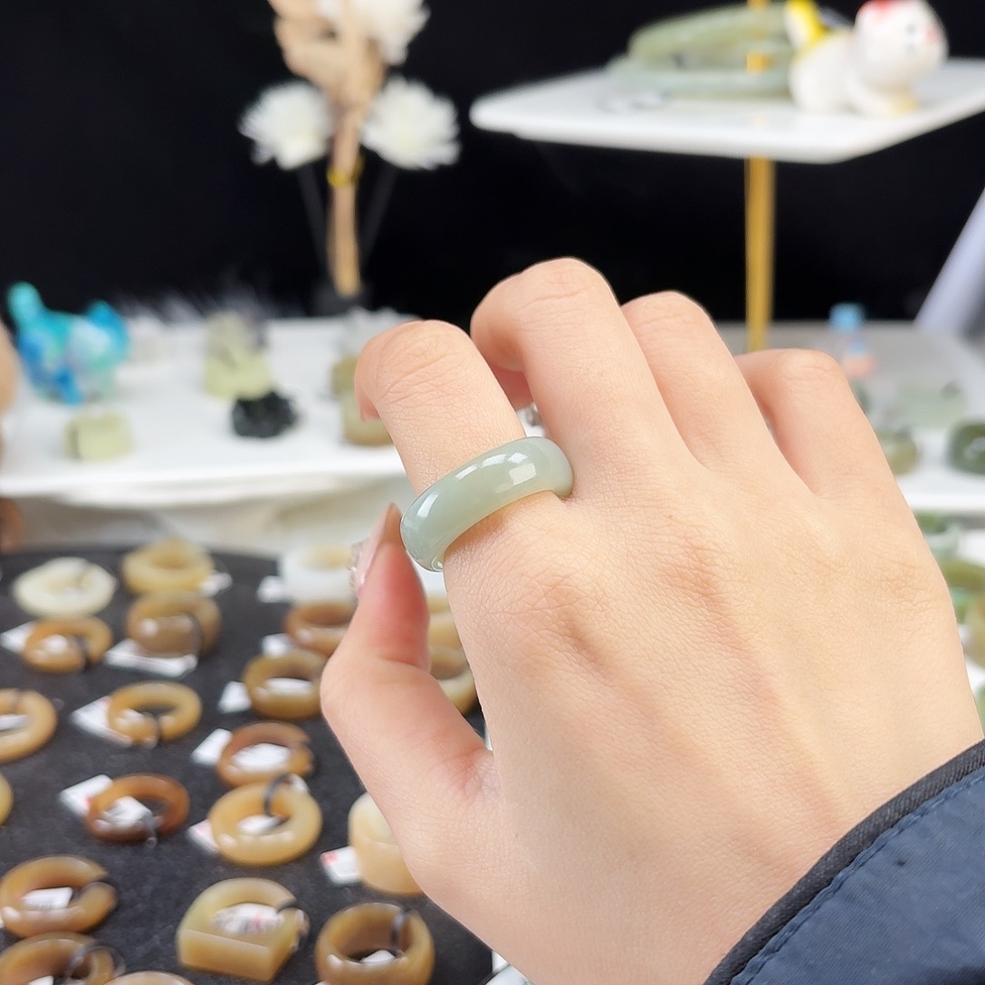 和田玉未镶嵌戒指P72且末蓝轮胎18