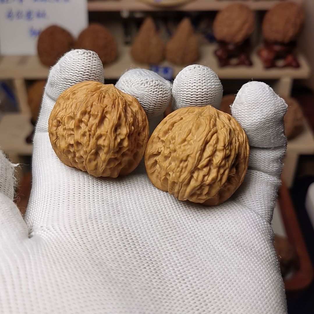 核桃文玩核桃高端小众铁锤妹妹37尺练手对