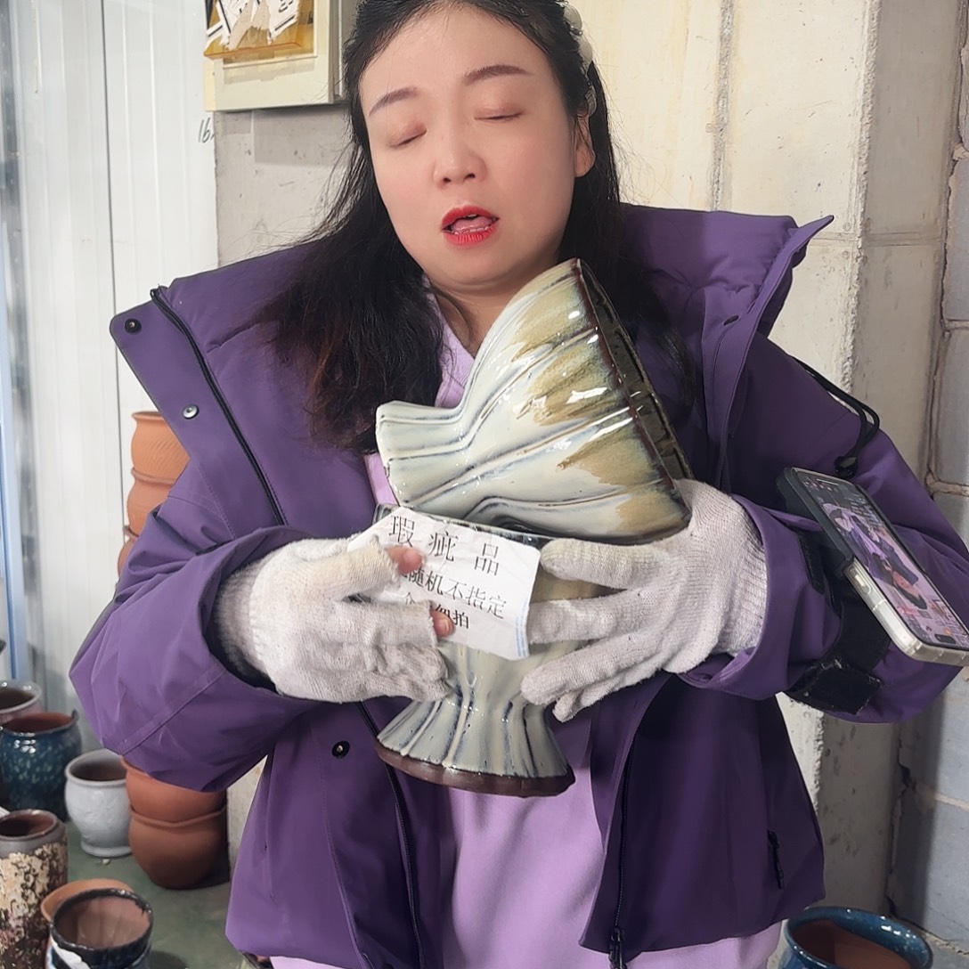 瑕疵两个高18/20红陶