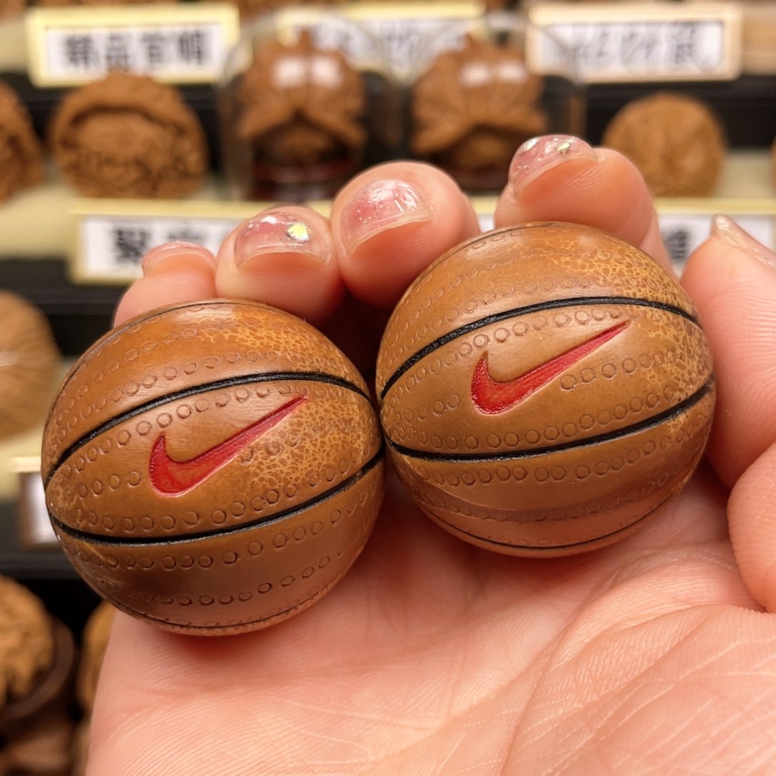 【闪购商品】文玩核桃把件核桃