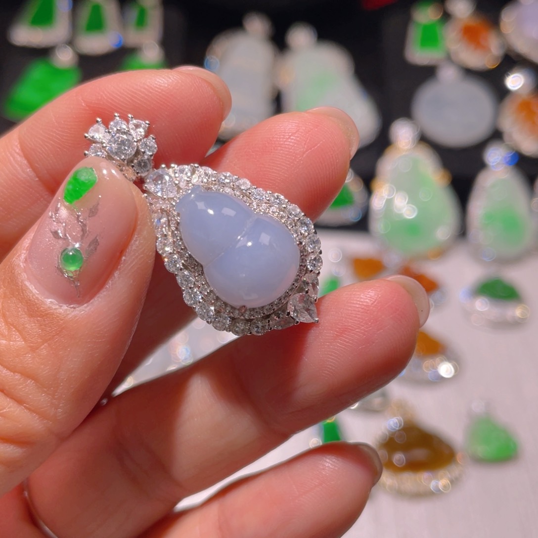 翡翠颈饰银S925镶嵌精品