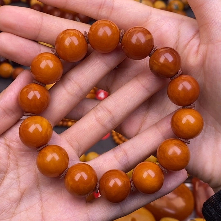 琥珀未镶嵌裸石蜜蜡M