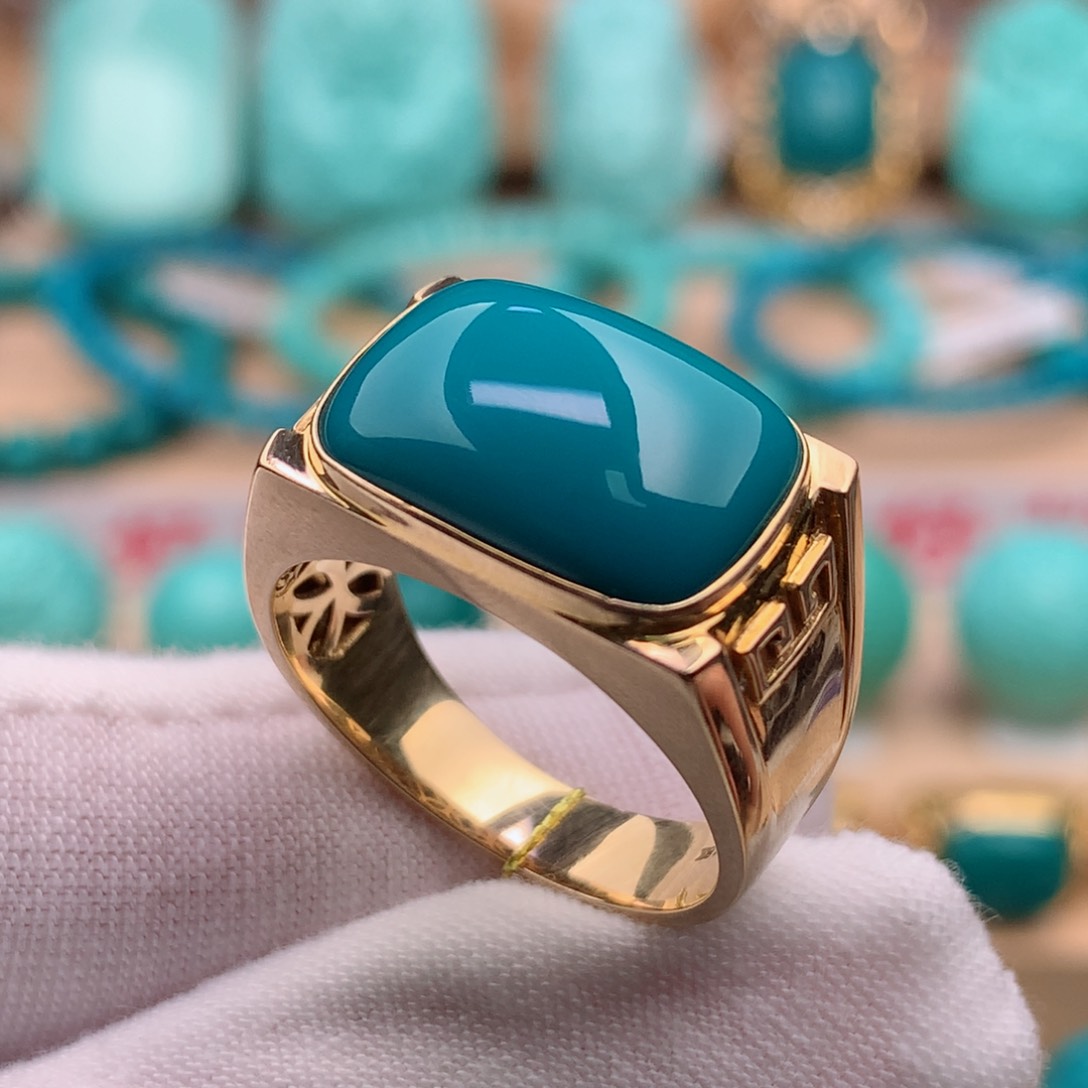 绿松石珠宝奇石18K金镶嵌