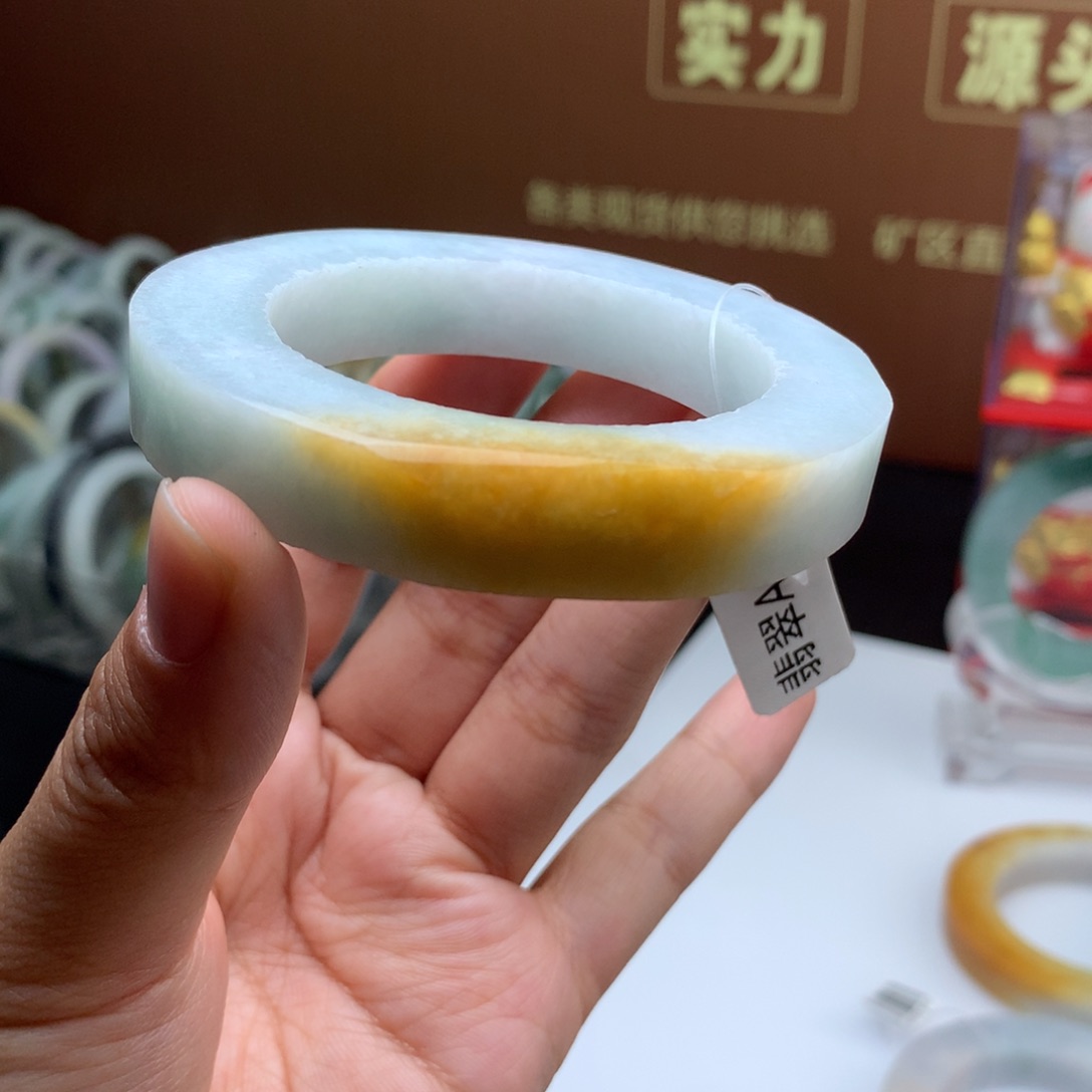 定制翡翠翡翠未镶嵌柠檬黄