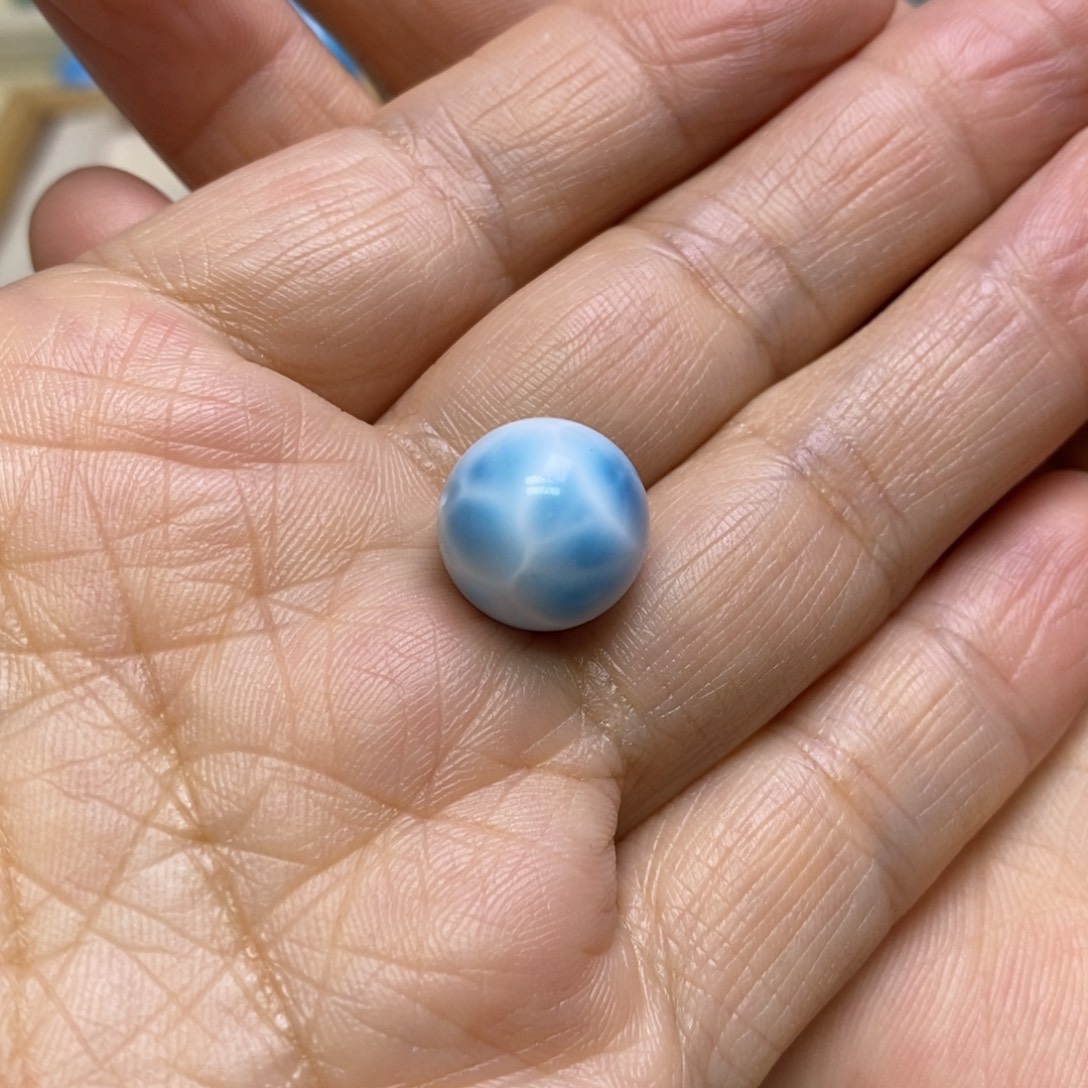 王****针钠钙石（海纹石）未镶嵌颈饰