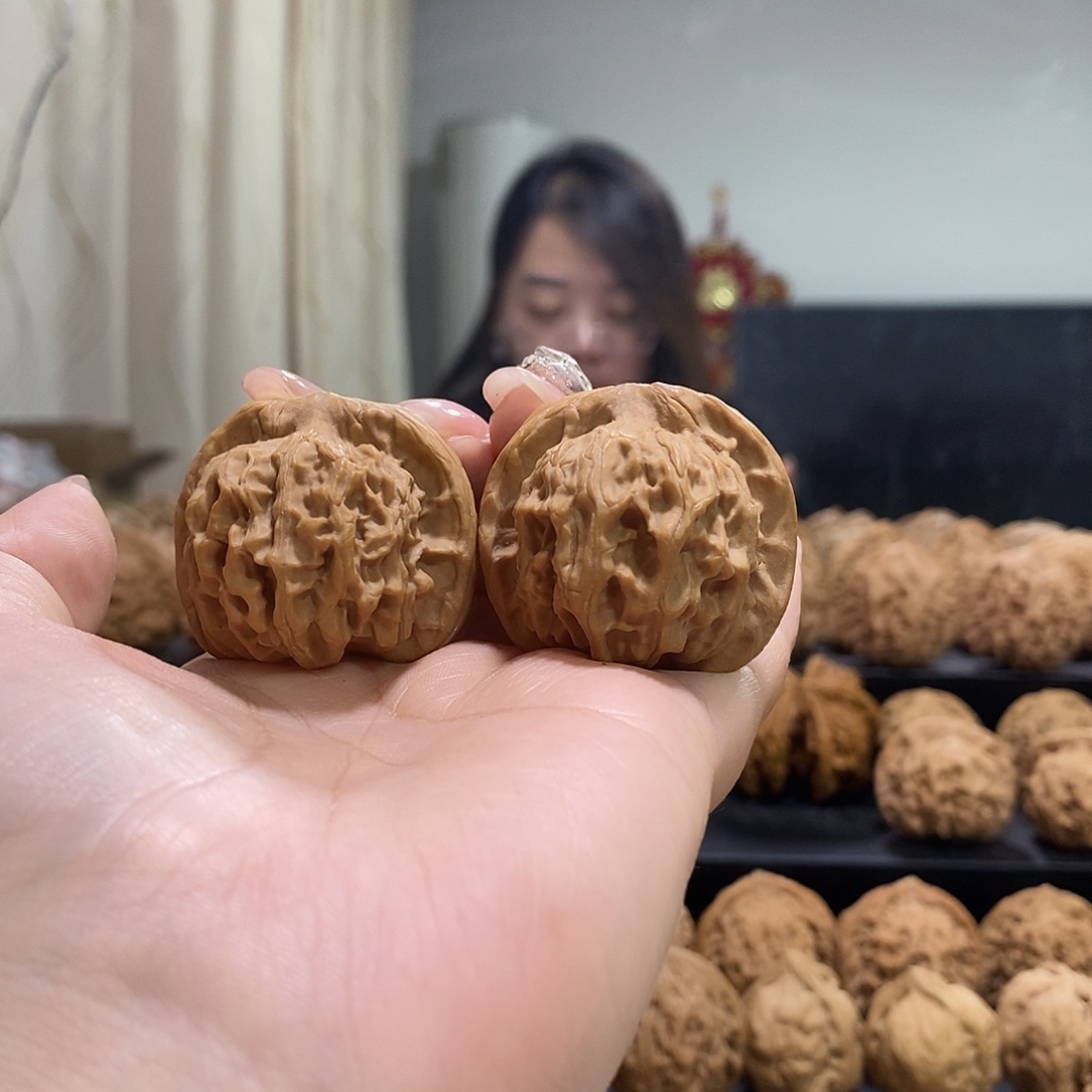 把件文玩核桃37天地狮子头