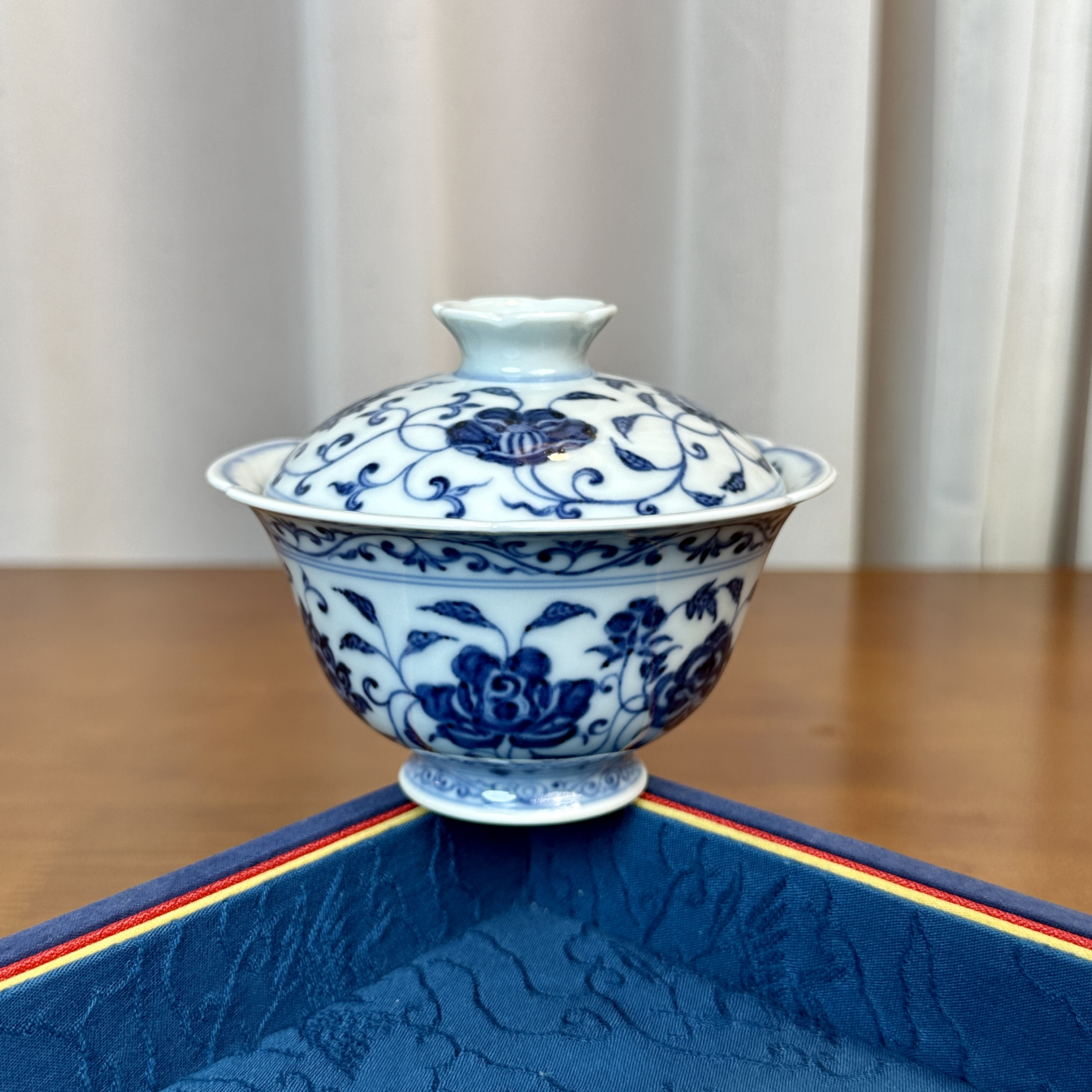 元煦和晓 青花十二花卉葵口盖碗140毫升